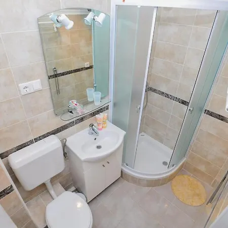 Downtown Tango * زادار